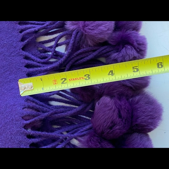 Soft wool scarf with Fur Pom Fringe. Purple ! - Picture 4 of 14
